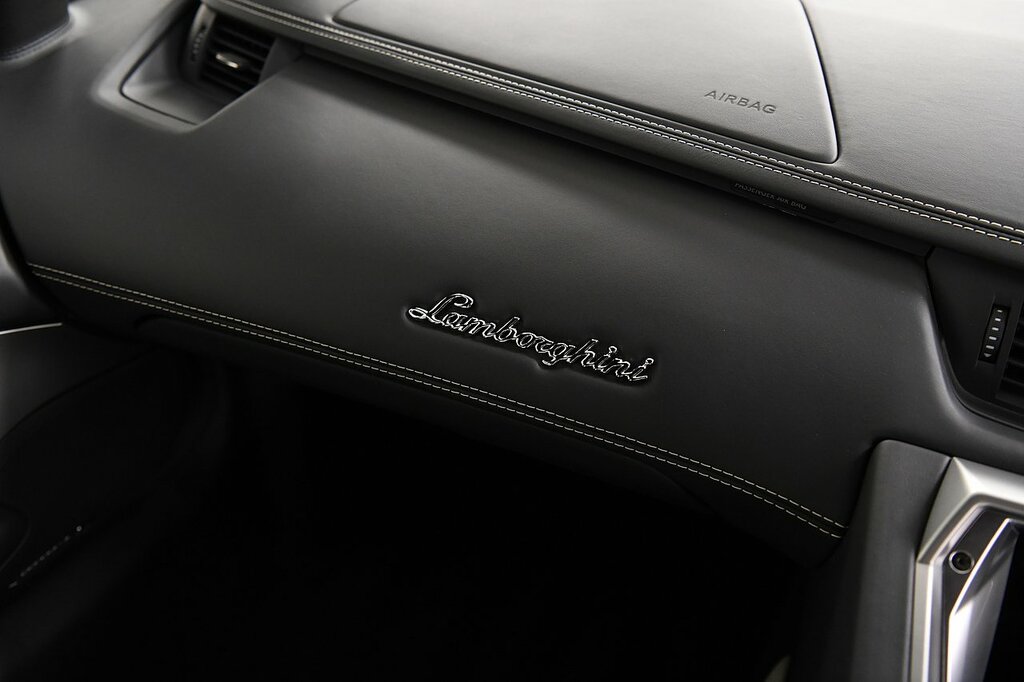 Lamborghini Aventador Lp 700-4 White #14