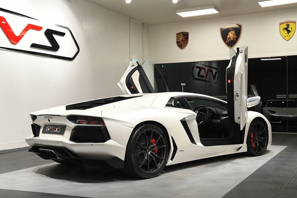 Lamborghini Aventador Lp 700-4 White #35