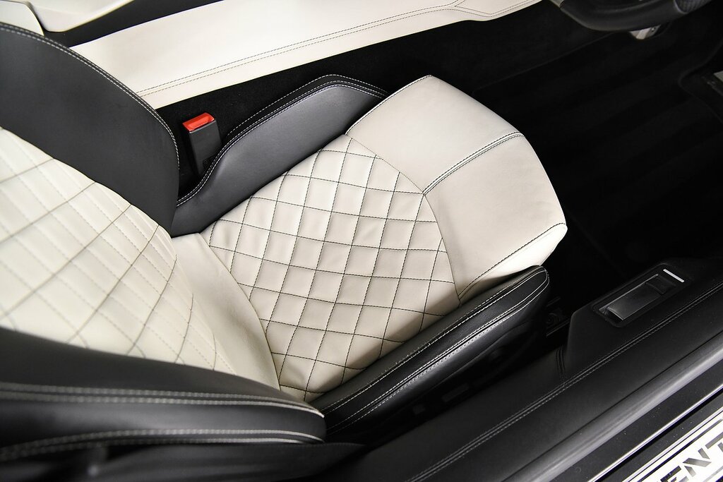 Lamborghini Aventador Lp 700-4 White #9