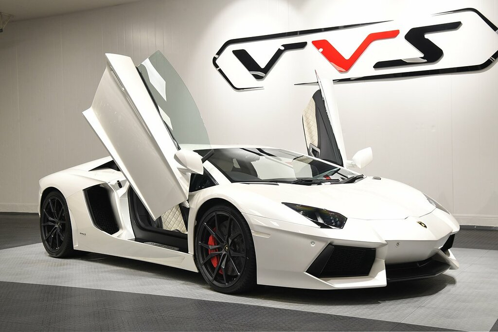 Lamborghini Aventador Lp 700-4 White #34