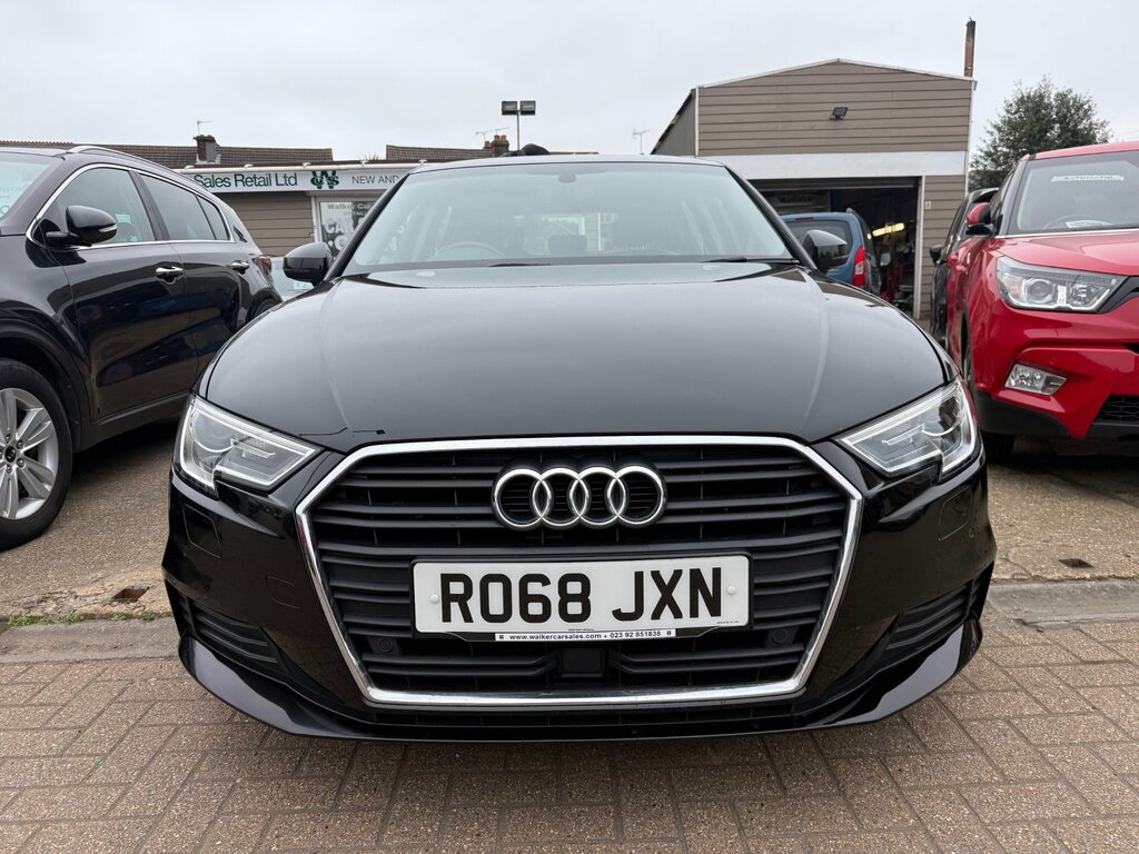 Audi A3 1.6 Tdi 30 Se Technik Sportback S Troni Black #2