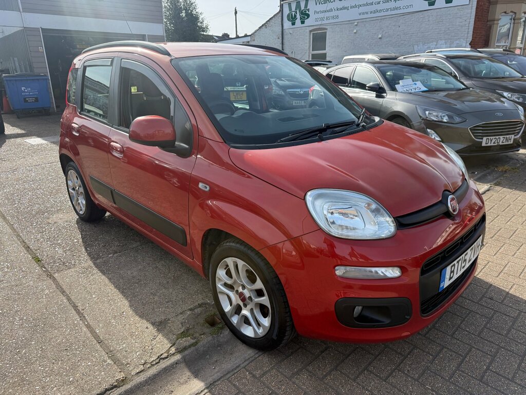 Fiat Panda 1.2 Lounge Hatchback Euro 6 69 BT15ZVH Red #3