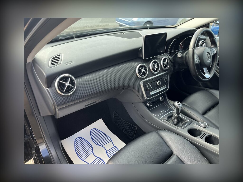 Mercedes-Benz A Class A180d Sport MX16VVT Black #6