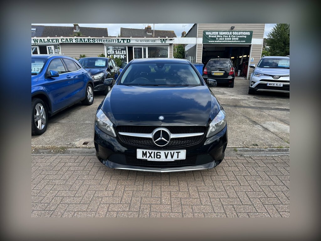 Mercedes-Benz A Class A180d Sport Black