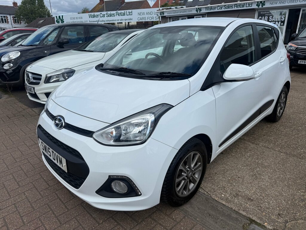 Hyundai I10 1.0 Premium Hatchback Euro 5 66 White