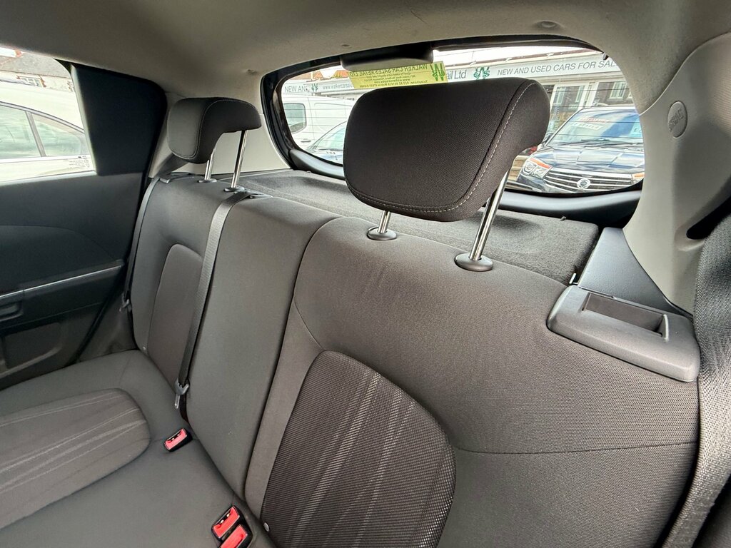 Chevrolet Aveo Aveo Ls Black #9