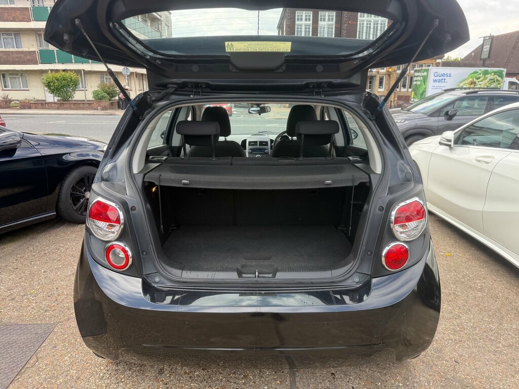 Chevrolet Aveo Aveo Ls Black #12