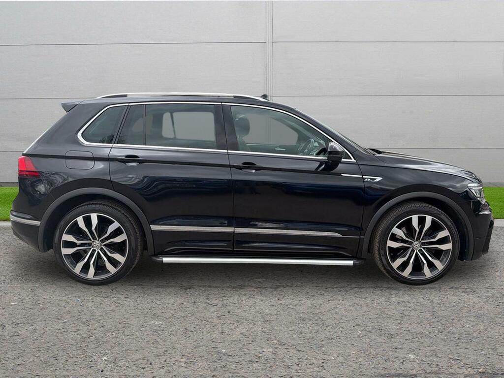 Volkswagen Tiguan 2.0 Tdi R-line Tech Dsg 4Motion Euro 6 Ss KX19SGG Black #4