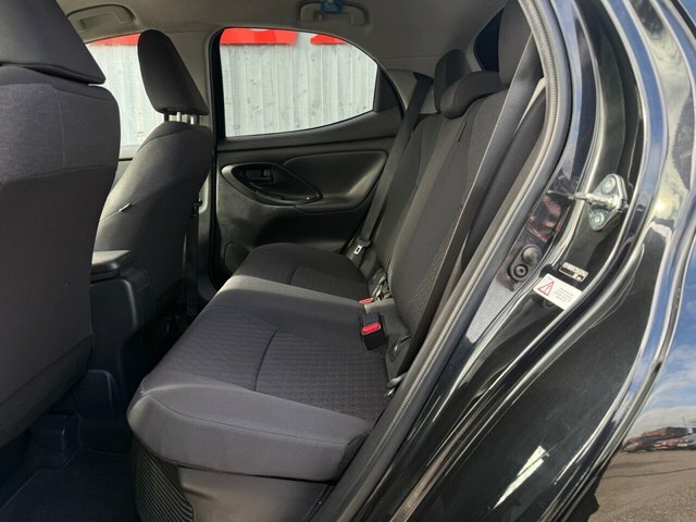 Toyota Yaris Hatchback FP23GUG Black #3