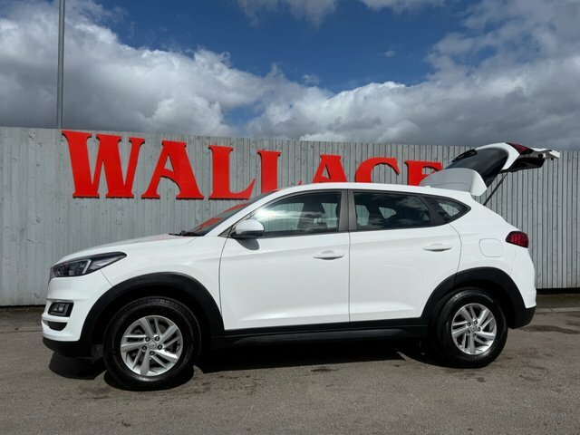 Hyundai Tucson Gdi S Connect FL69GXJ White #4