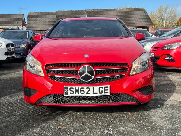 Mercedes-Benz A Class 1.5 A180 Cdi Blueefficiency Se Euro 5 Ss Red #5