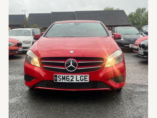 Mercedes-Benz A Class 1.5 A180 Cdi Blueefficiency Se Euro 5 Ss Red #6