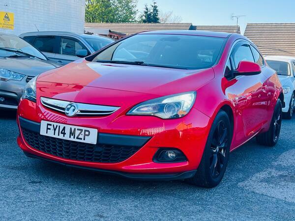 Vauxhall Astra GTC 1.4T Sri Euro 5 Red #4