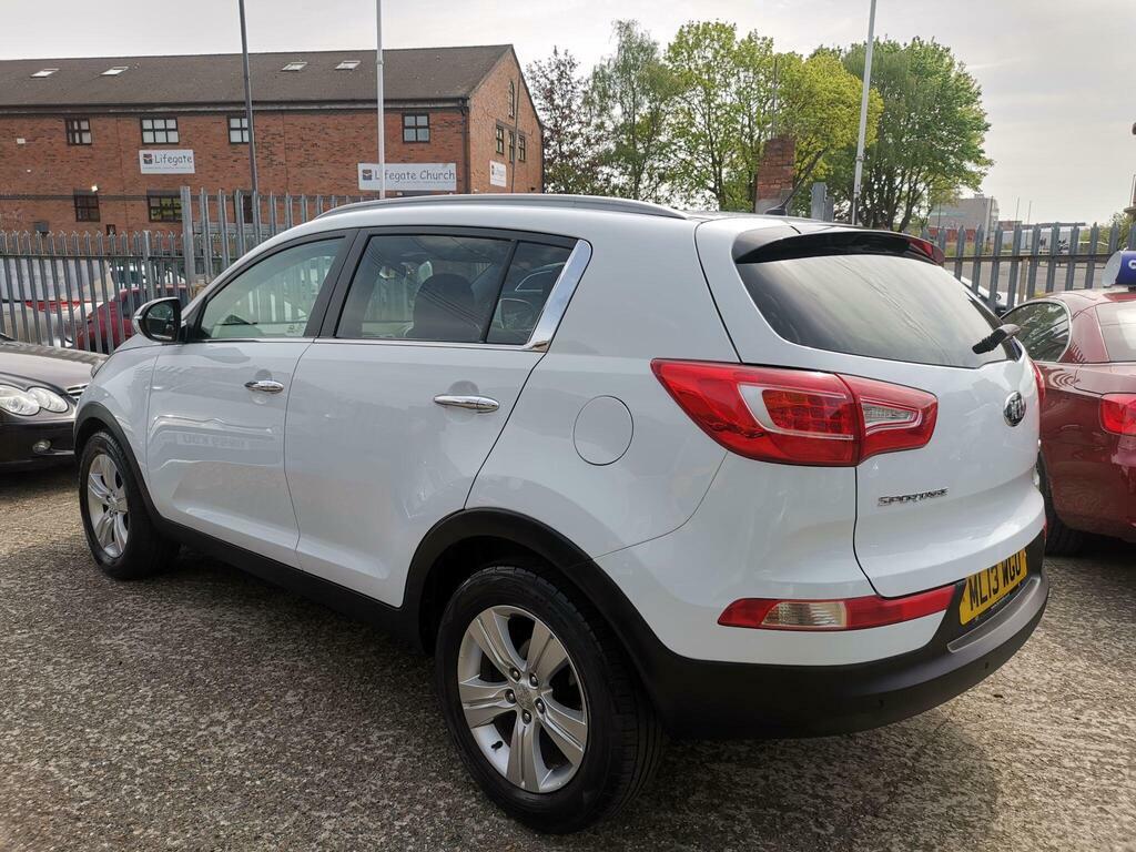 Kia Sportage 1.7 Crdi Ecodynamics 2 2Wd Euro 5 S S ML13WGU White #6