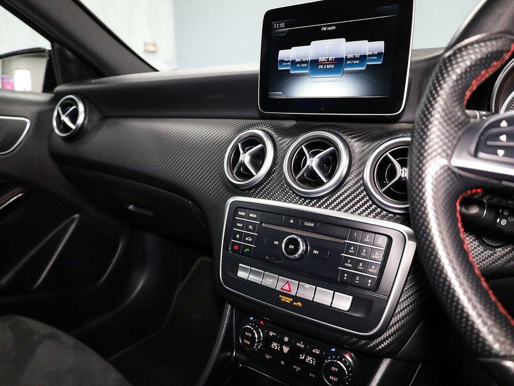 Mercedes-Benz A Class A 200 Amg Line DG67AHJ Grey #4