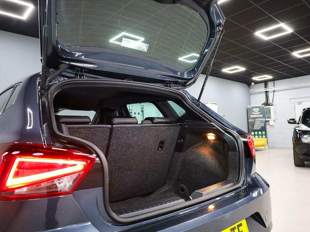 Seat Ibiza Tsi Fr Sport Hatchback CX22LTF Grey #5