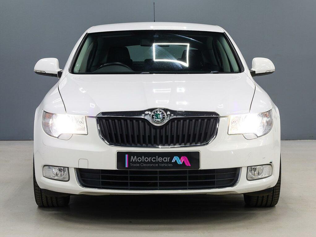 Skoda Superb 2.0 Se Tdi Silver #1