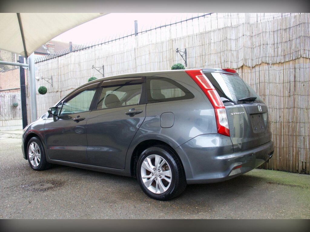 Honda Stream 1.8 Se -Leather-seven Seater Grey #5