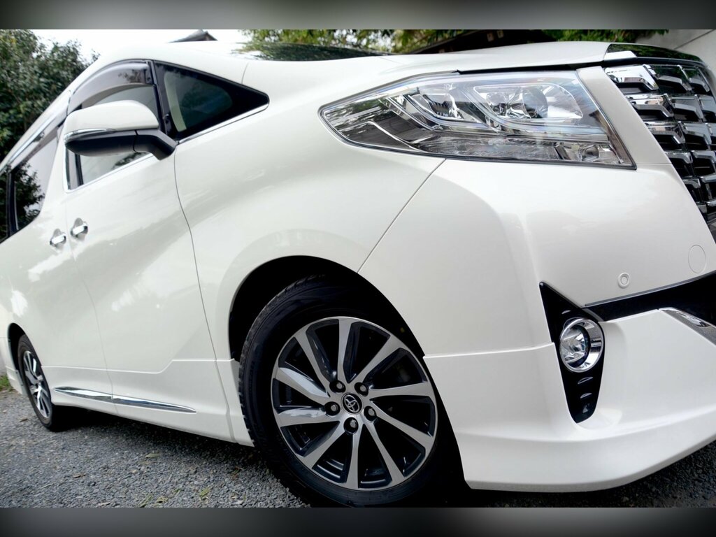 Toyota Alphard 2.5 G-4wd-full Modellista Aero Kit White #6