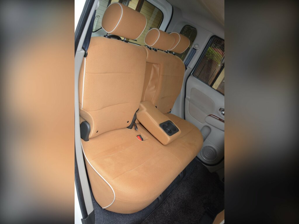 Nissan Cube Hatchback Brown #22
