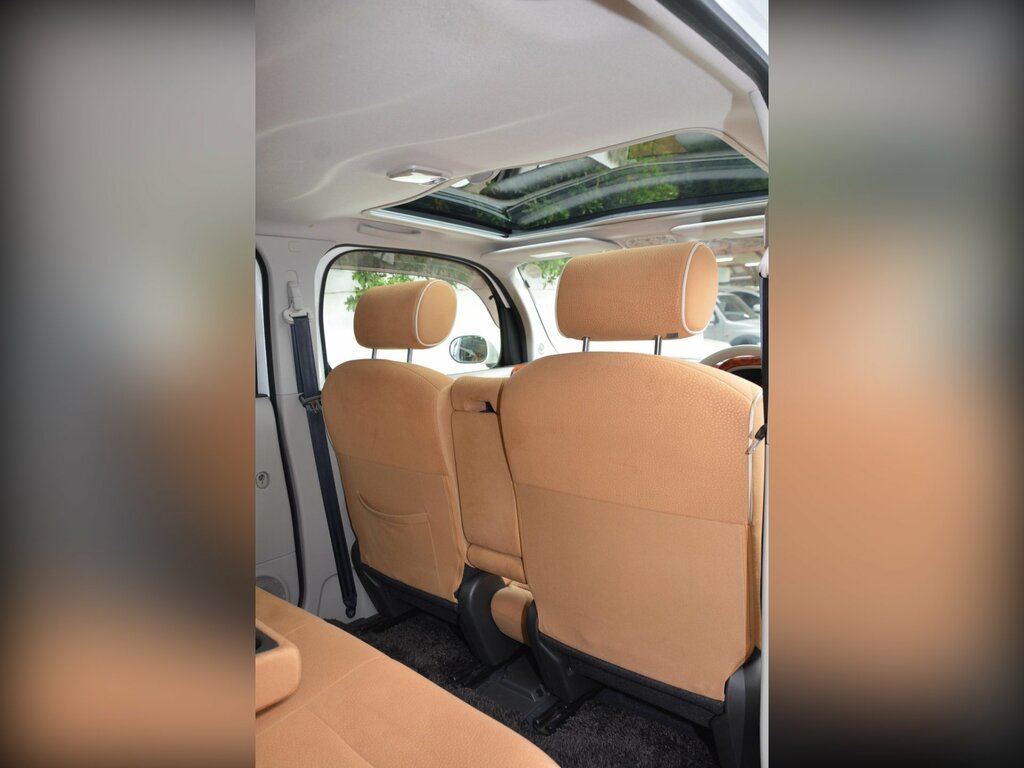 Nissan Cube Hatchback Brown #3