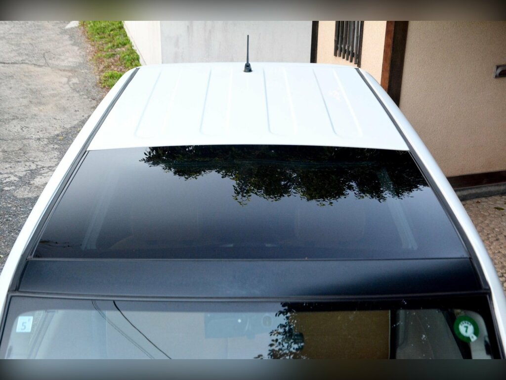 Nissan Cube Hatchback Brown #18