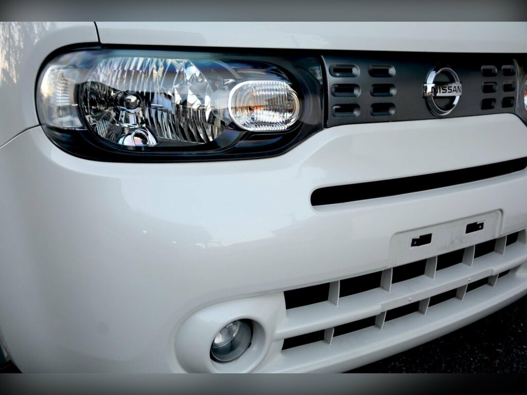 Nissan Cube Hatchback Brown #16