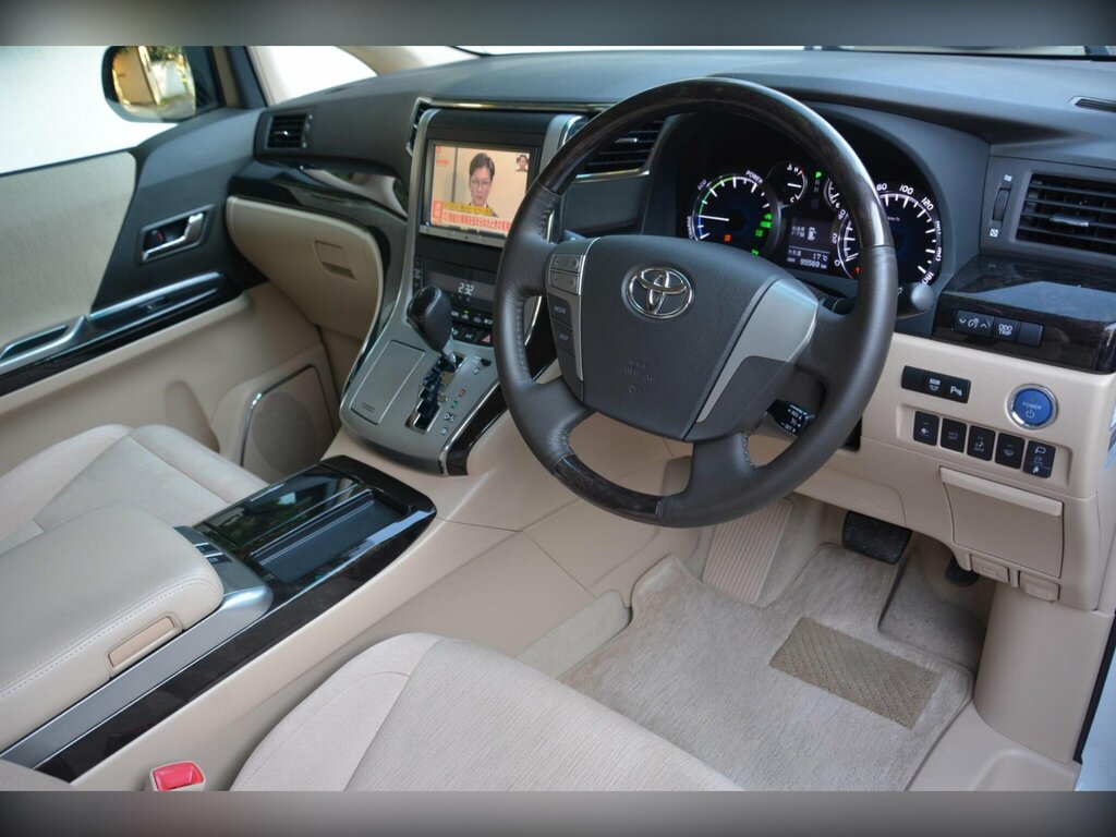 Toyota Alphard 2.4 Hybrid 4Wd G Edition - Sunroof White #2