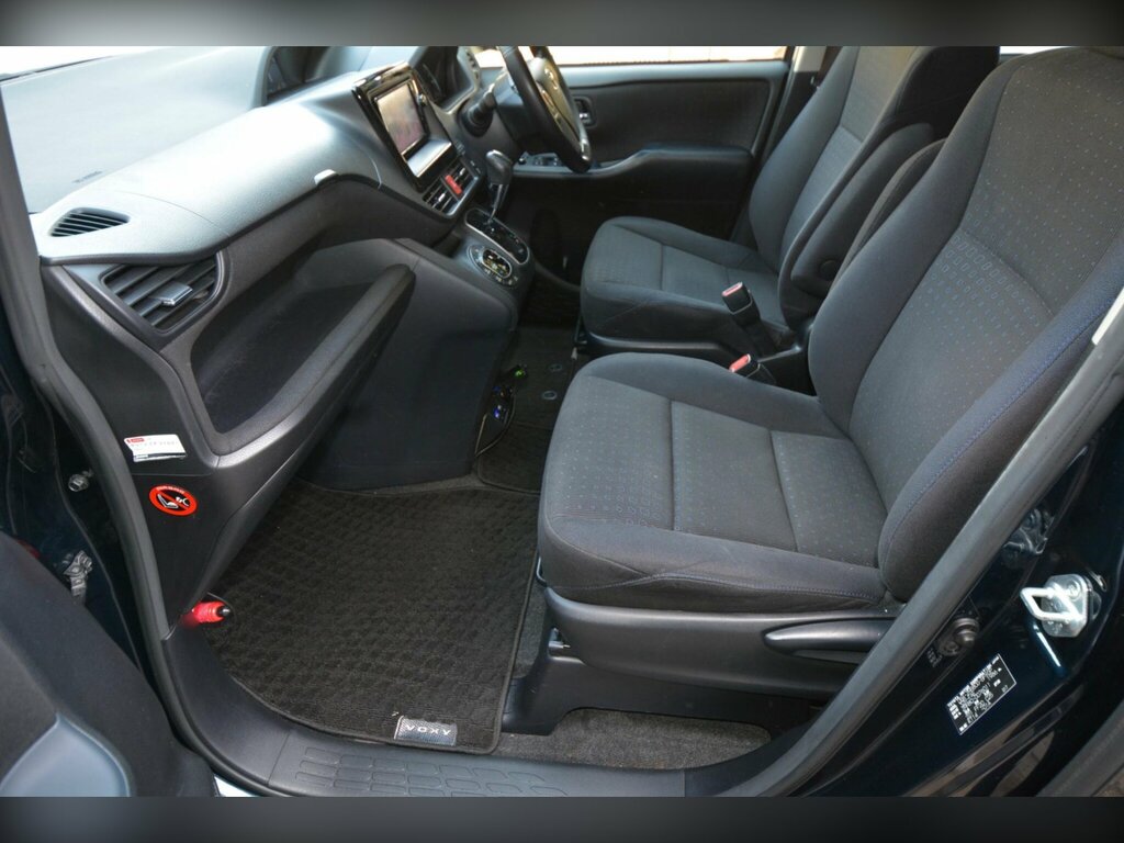 Toyota Voxy Eletricdoorlowmilesulez Black #21