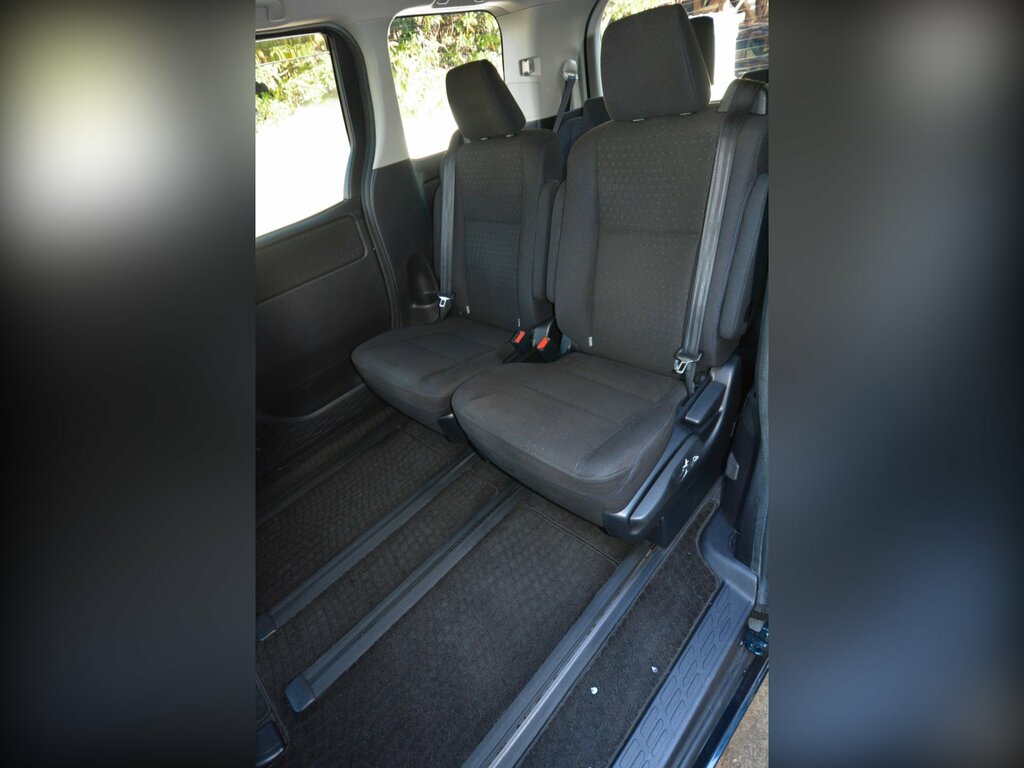 Toyota Voxy Eletricdoorlowmilesulez Black #26