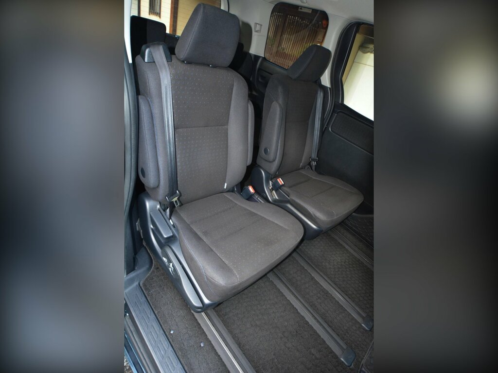 Toyota Voxy Eletricdoorlowmilesulez Black #19