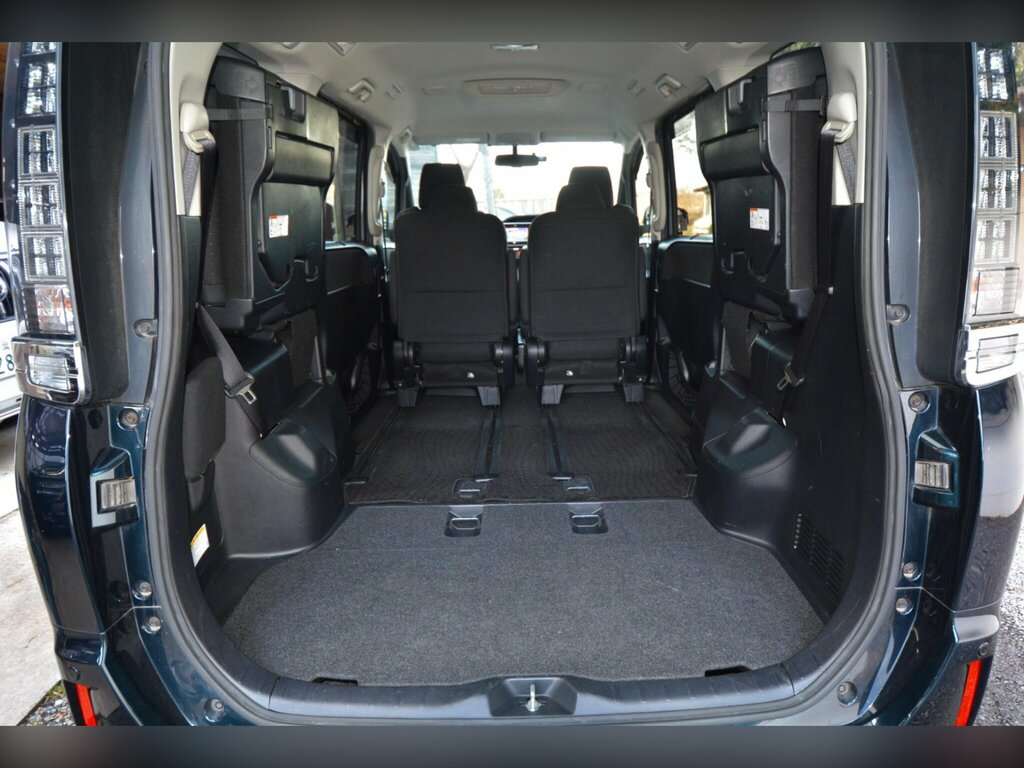 Toyota Voxy Eletricdoorlowmilesulez Black #31