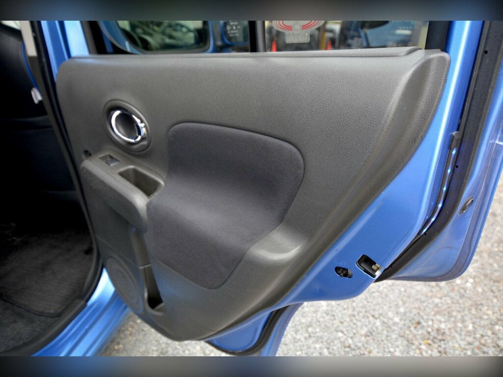 Nissan Cube 1.5X Well Cab Front Lift Seat-ulez White #16