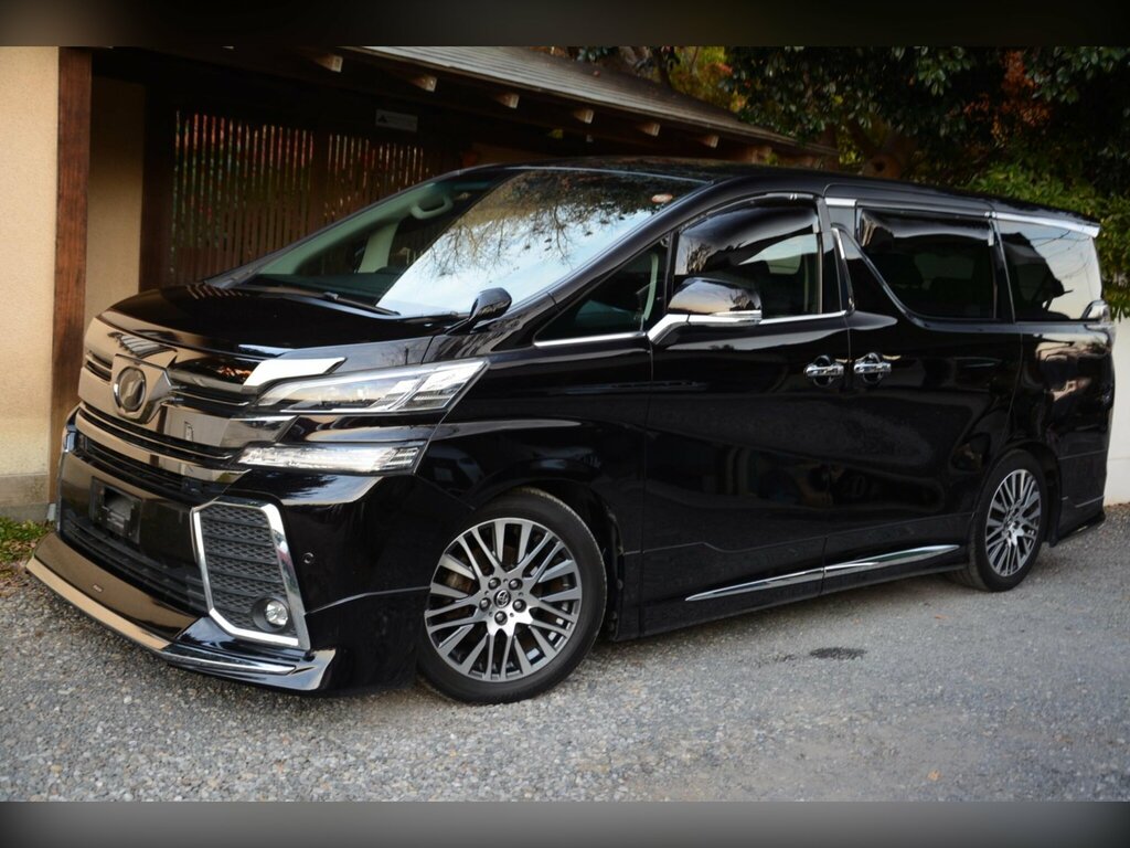 Toyota Vellfire Hybrid Black #11