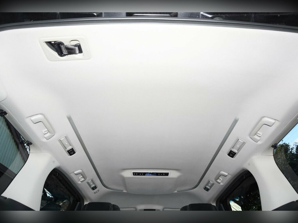 Toyota Vellfire Hybrid Black #46