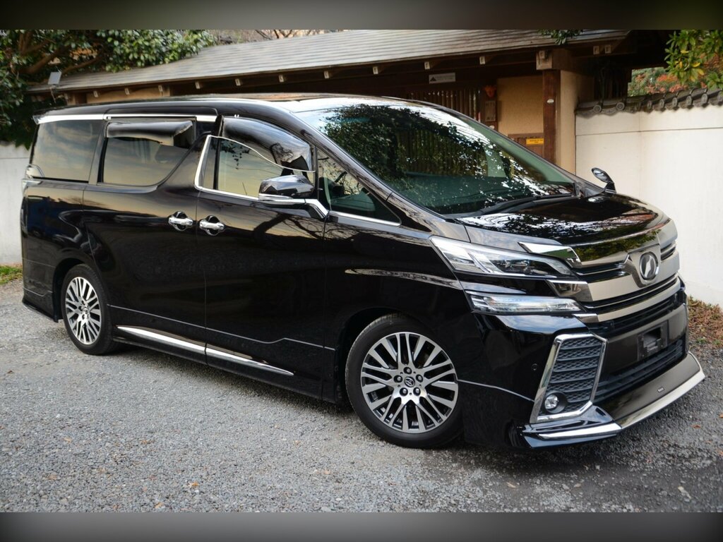 Toyota Vellfire Hybrid Black #4