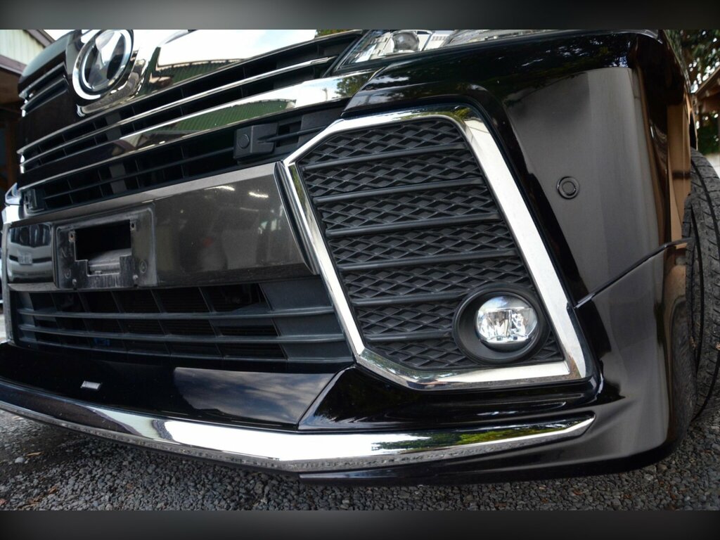 Toyota Vellfire Hybrid Black #23
