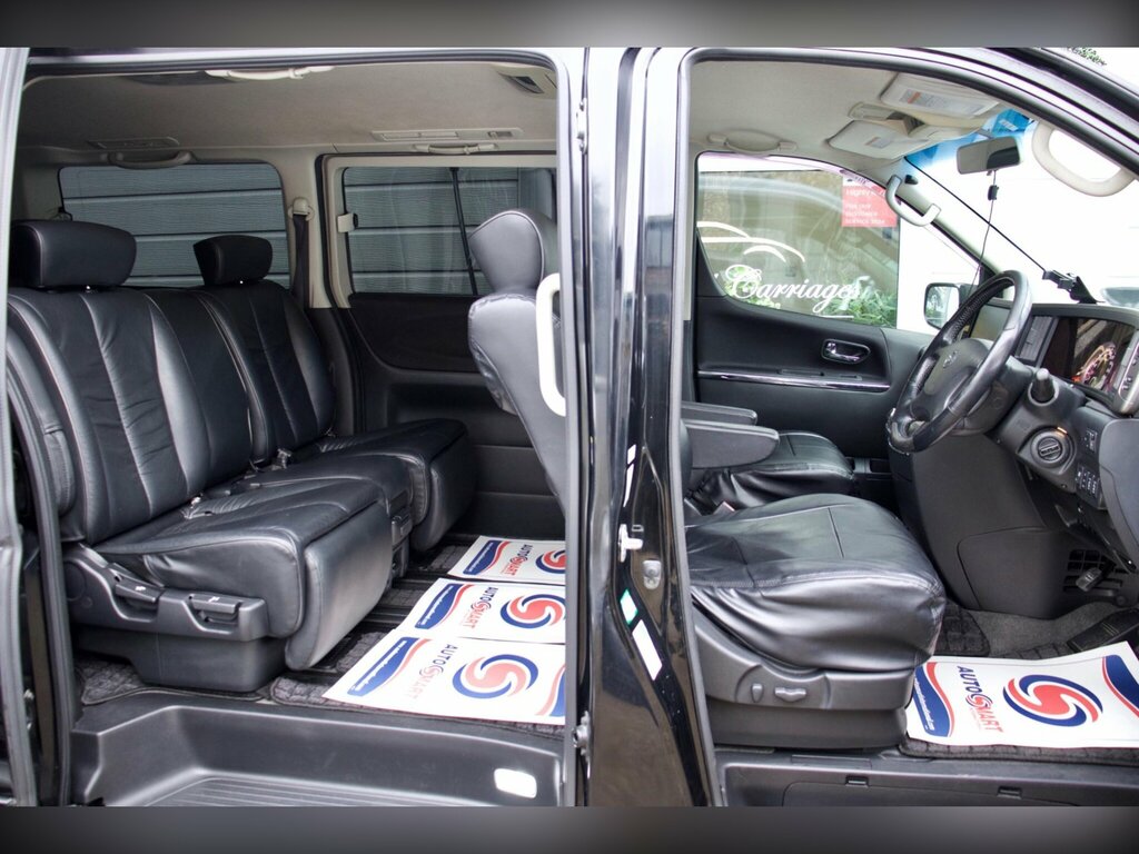 Nissan Elgrand 2.5 Service Records-eight Seater-ulez Black #3