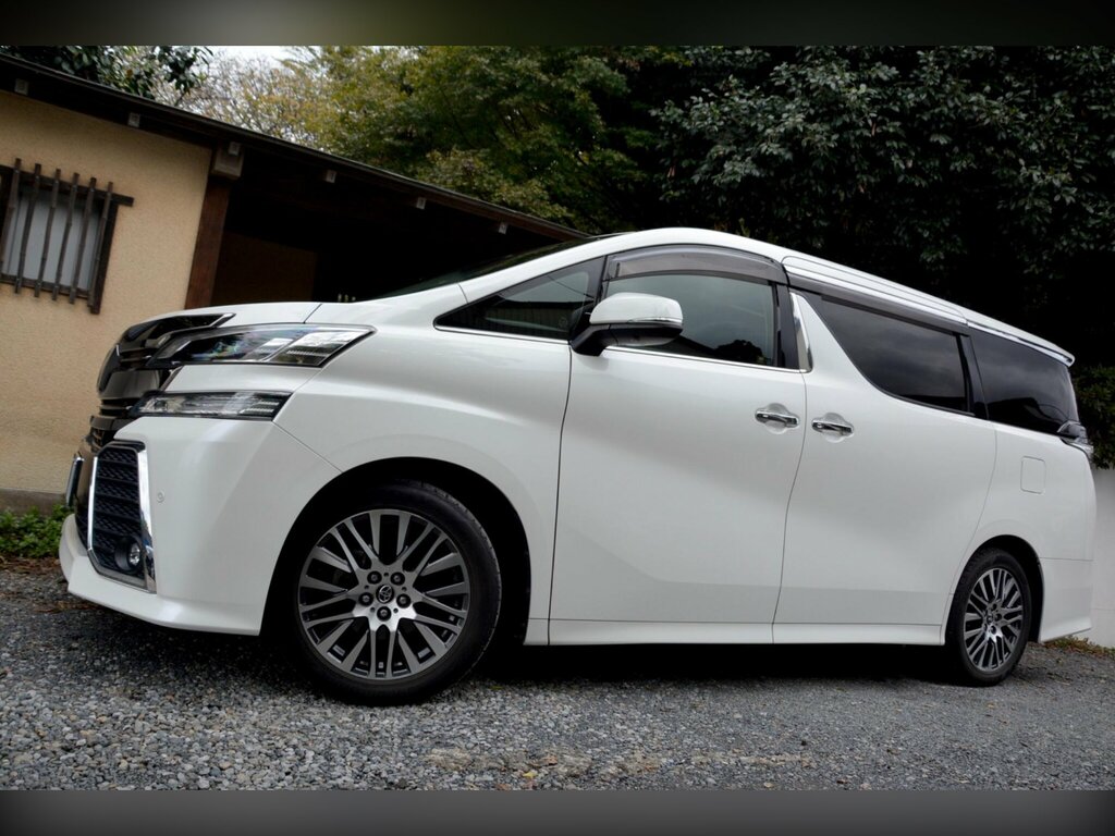 Toyota Vellfire 3.5 V6 Engine White #12