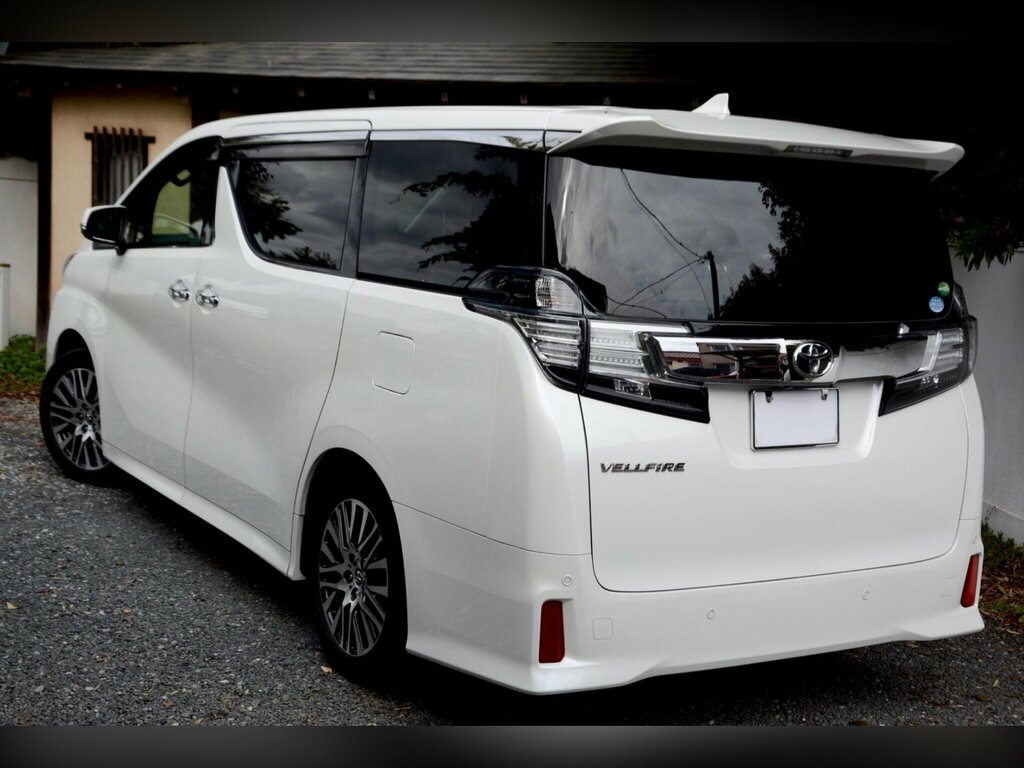 Toyota Vellfire 3.5 V6 Engine White #14