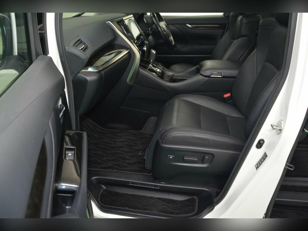 Toyota Vellfire 3.5 V6 Engine White #27