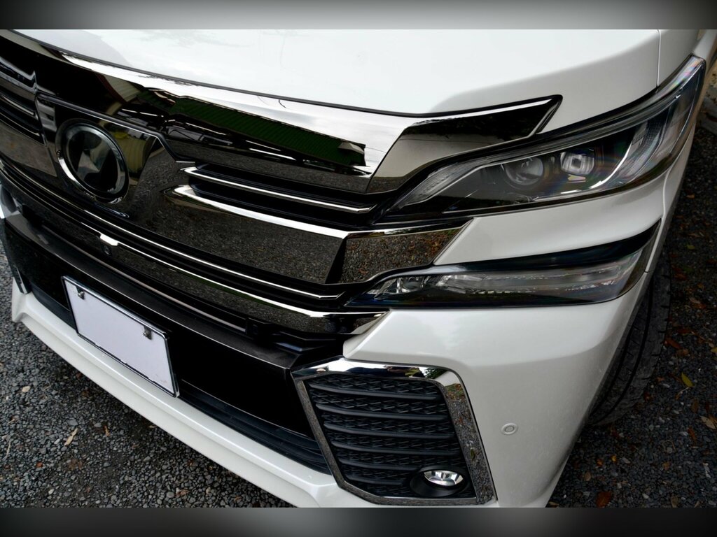 Toyota Vellfire 3.5 V6 Engine White #19