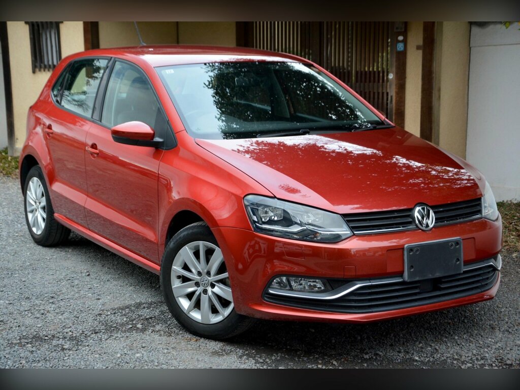 Volkswagen Polo 1.2 Comfort Line-speed Adaptive Cruise Red