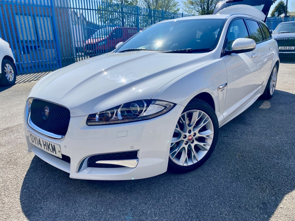 Jaguar XF 2.2 D R-sport Sportbrake OY14HKM White #4