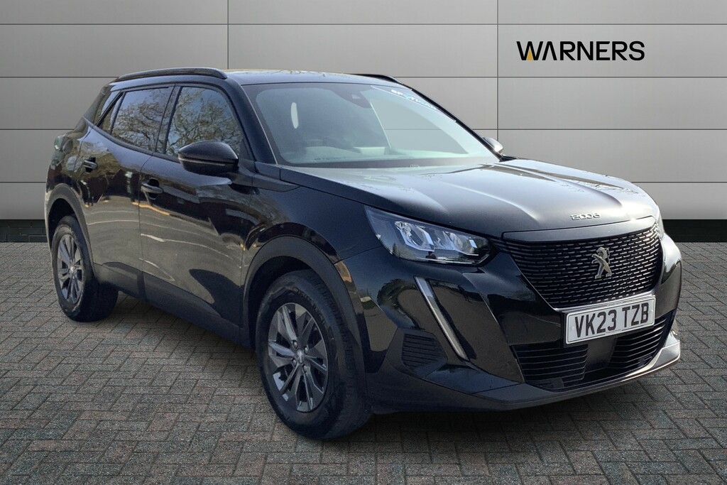 Peugeot 2008 1.2 Puretech Active Premium Black