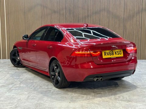 Jaguar XE 2.0 Xe R-sport RV68KSO Red #5