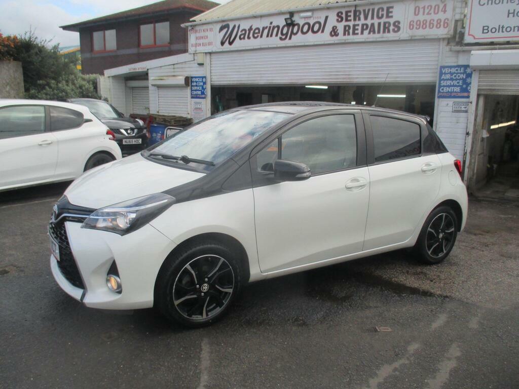 Toyota Yaris 1.33 Dual Vvt-i Design Euro 6 CU17XCT White #6