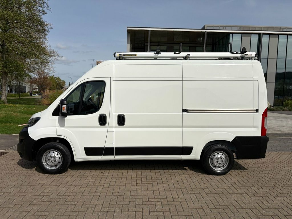 Peugeot Boxer 2.2L Professional White #3