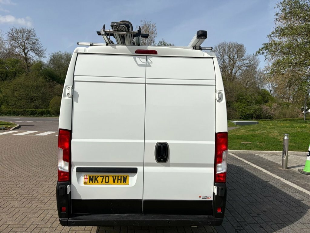 Peugeot Boxer 2.2L Professional White #5