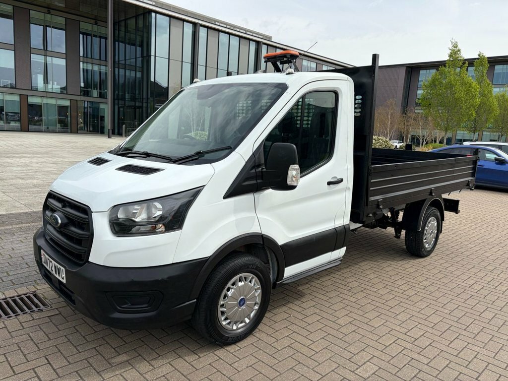 Ford Transit Custom 2L Leader White